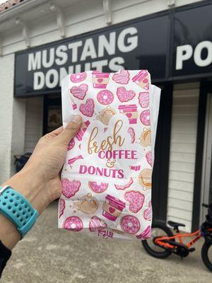 Mustang Donuts