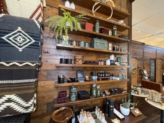 Men's selection of grooming products and neat accessories