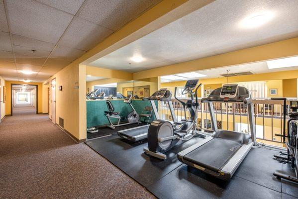 Gym at Altamont Apartments in Rohnert Park, CA 94928