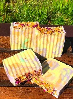 Flower Power Yoni Bar. The organic healing bar that keeps your sexy parts feeling and smelling