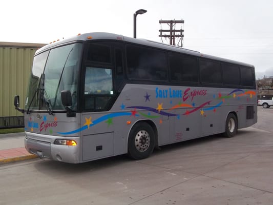 Salt Lake Express serves the Butte station, with service to points south.