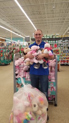 Jesse at PetSmart Chelmsford Ma ...helping deliver those plushies to the Wish Project.