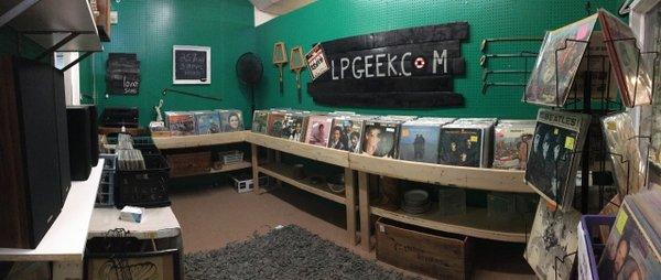 Lp Geek record room Inside "The Picker's Barn", Blairsville, GA.