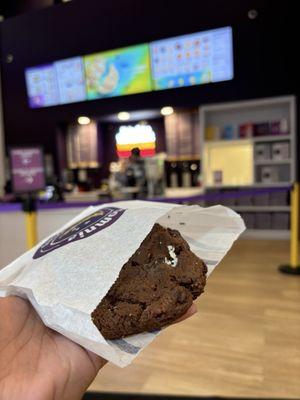 Insomnia Cookies