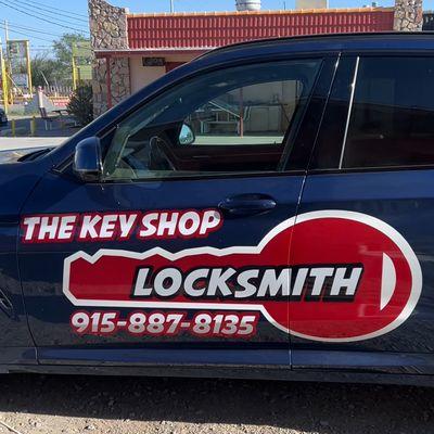 Locksmith mobile service