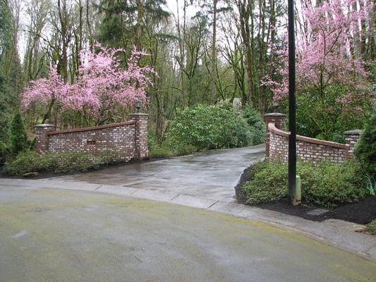 Entryway Monuments or gates