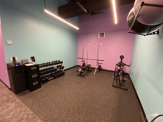 Move Fitness Studio. Yoga. Personal Training. Fitness. Flexibility. Relieve stress. Cardio. Weight Loss.