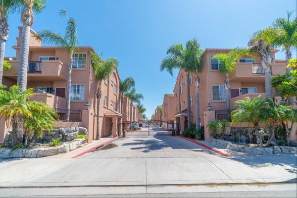 Torrance PO Condo Sold Over Asking Price in 6 Days!