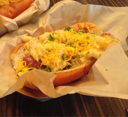 The lobster mac and cheese hot dog, with brioche bun. No lobster to be seen.