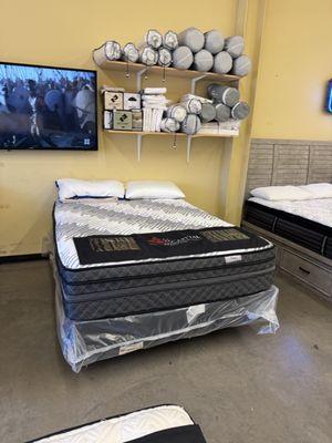 Queen 14 inch latex cooling cover mattress and box ten year warranty is $950