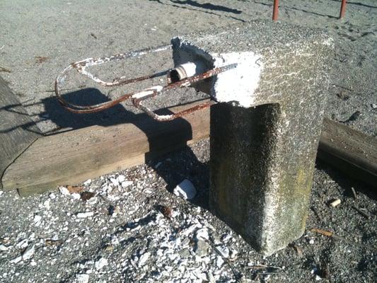 Jackass vandals have struck @ Lake View Park; Burien, WA