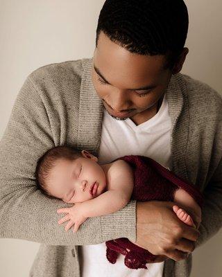 Dad and baby, newborn Photography, newborn family portraits