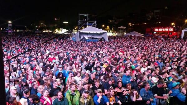 Crowd for Neil Young, 2016