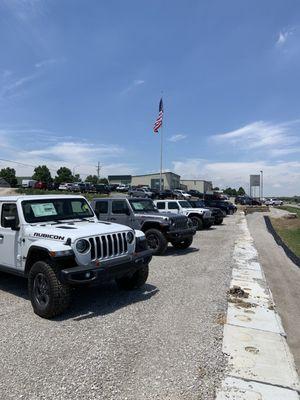 Airport Chrysler Dodge Jeep Ram