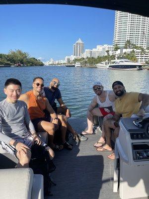 Private group enjoying a beautiful boat tour!