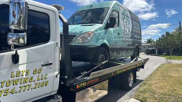 Van towing in boyton beach fl