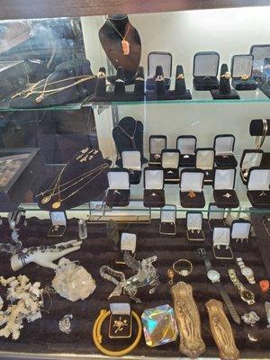 Nice Assortment of Jewelry