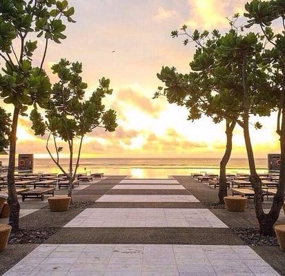 Beautiful sunrise at the intercontinental Fiji resort