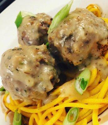 Vegetarian Balls and Zucchini Noddles