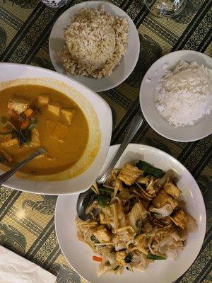 Panang Curry, Drunken Noodles - Vegan