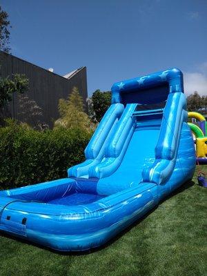 16ft Tall Blue Water Slide Rental in Los Angeles