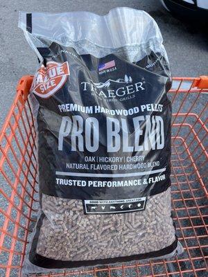 Traeger pellets