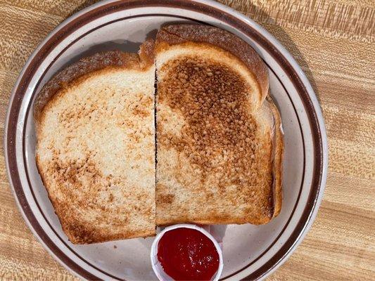 Toast side that comes with the Ground Chuck Steak & Eggs