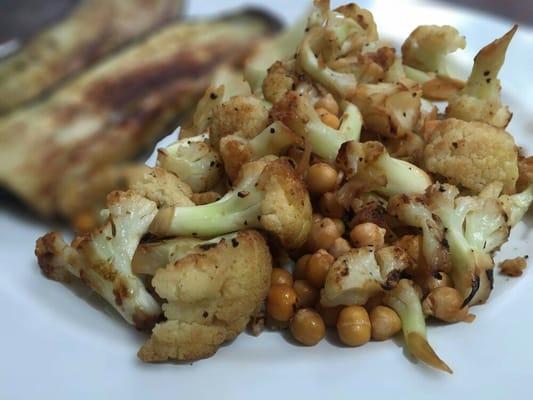 Curried Califlower & Chickpeas - part of a specialized meal plan