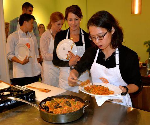 Spanish students learning Spanish while cooking in Spanish