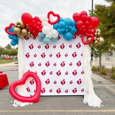 American Heart Association Cycle Nation Balloon Garland.