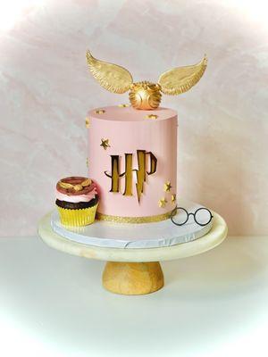 Girly Harry Potter Cake