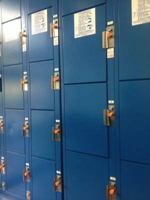 useful lockers for all yo' shit!