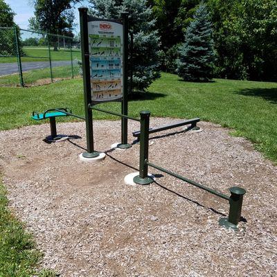 south end exercise station