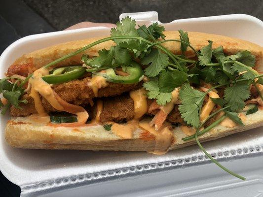 Hot Chicken Banh Mi