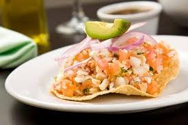 Ricas tostadas de aguachile