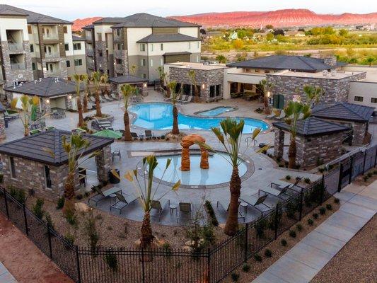 Grayhawk Apartments at River's Edge