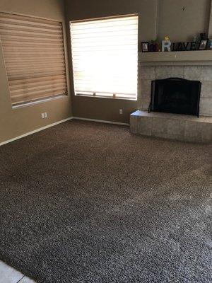 Sitting room after cleaning