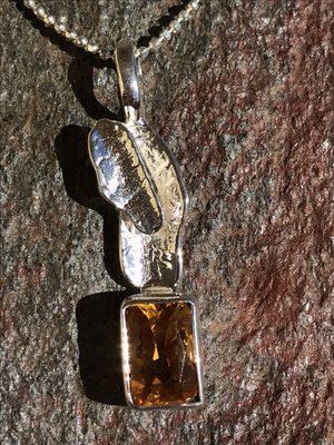 Citrine and sterling Silver pendant. Unique piece !