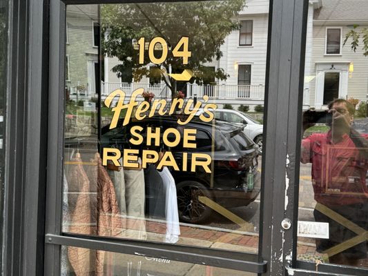 Henry's Shoe Repair