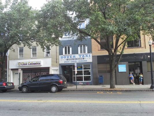 Dover taxi is located between Sussex Street and Morris Street.