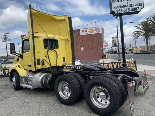 Vin Verifiers in Los Angeles county, no need to wait in line. Tractors, Trailers, and regular auto.