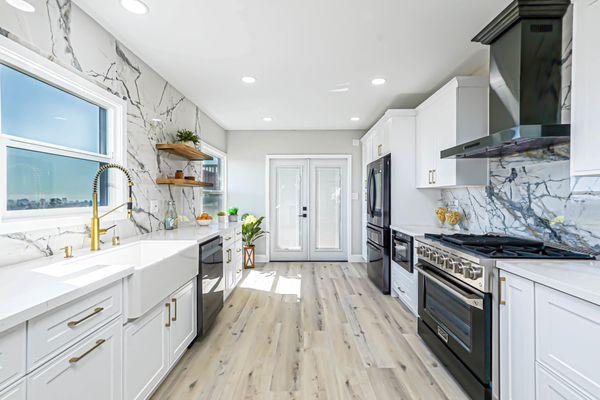 KITCHEN REMODELING