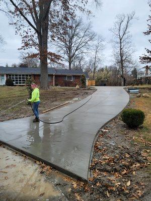 3500 sq. Ft. driveway replacement in Frontenac.