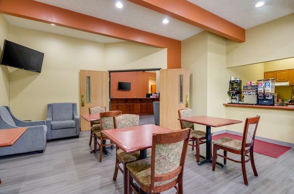 Americas Best Value Inn & Suites Independence VA