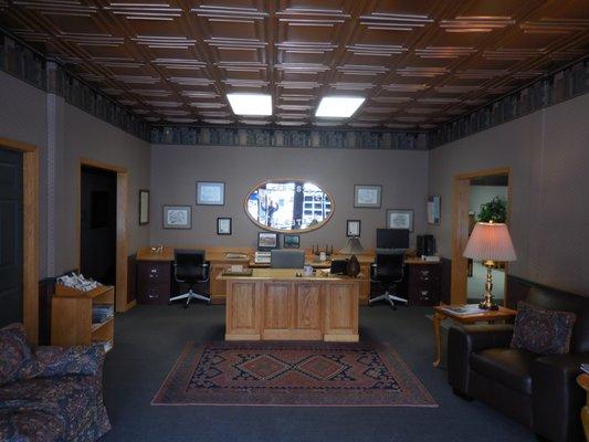 Welcome to Coldwell Banker Western States this is our front office.