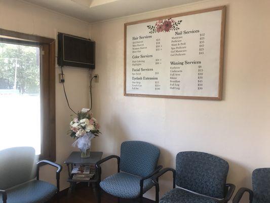 Waiting room and price list!