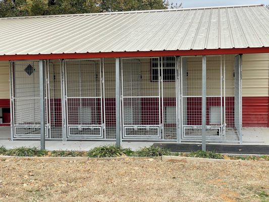 Indoor/outdoor kennels, climate controlled.