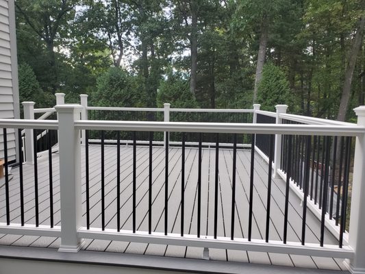 Lexington,MA 
14'x16' composite deck