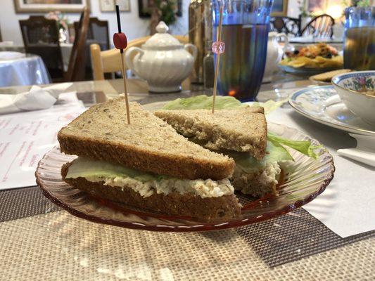 Chicken salad sandwich on grain