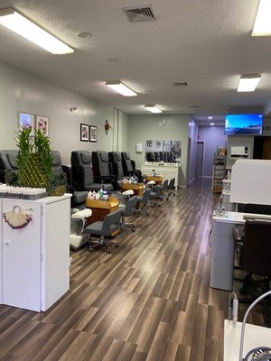 New Nail Salon located in Bartonsville